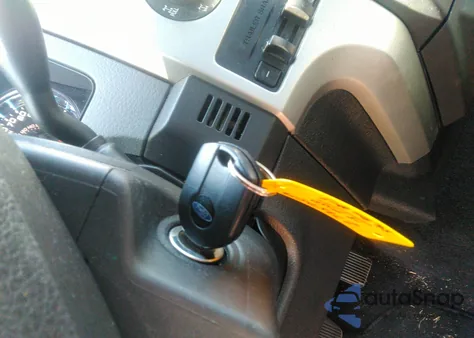 2013 Ford F-150 Xlt из США, поврежденный, VIN 1FTFW1ET2DFC38663